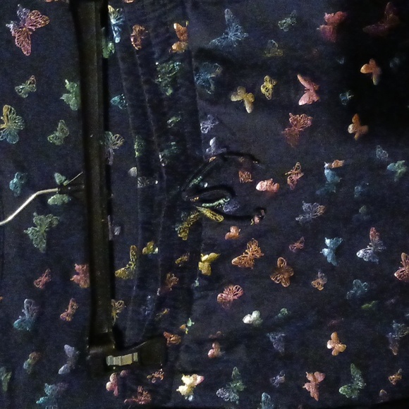 Trixxi Girl Size XL. Top and Short set. Shiny Butterflys NWT. - Picture 3 of 4